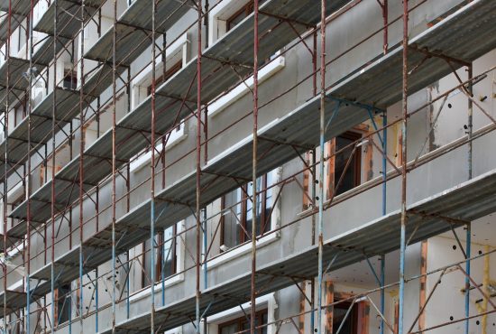 beautiful-shot-metal-steel-bars-glass-windows-building-scaled-r31eyzn22sbgf8pet7r4adv2vp10wc0wiff31fr7xw